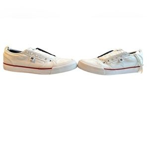 D.C. Evan Smith, TX Low top , white red. , size 11.5